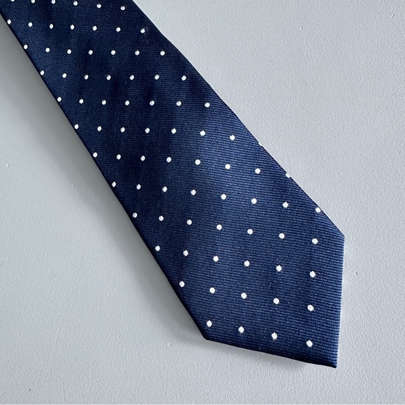 Silk Tie - Navy Dot - Picture 1 of 7